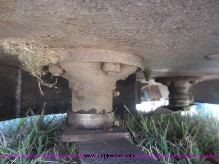 image for item H9773 Grazer G1142 lawn mower