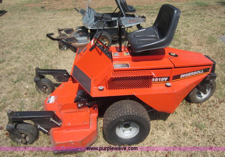 image for item H9774 Ingersoll 5818V lawn mower