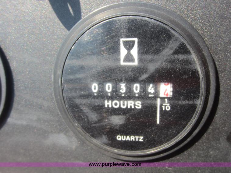 image for item H9774 Ingersoll 5818V lawn mower