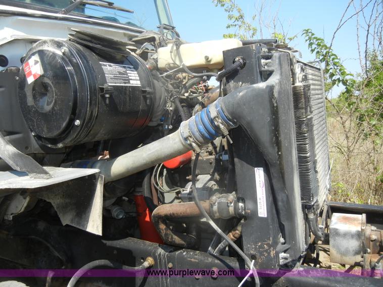 image for item H9775 1996 Cummins 8.3L diesel engine