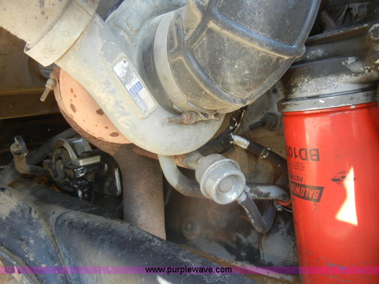 image for item H9775 1996 Cummins 8.3L diesel engine