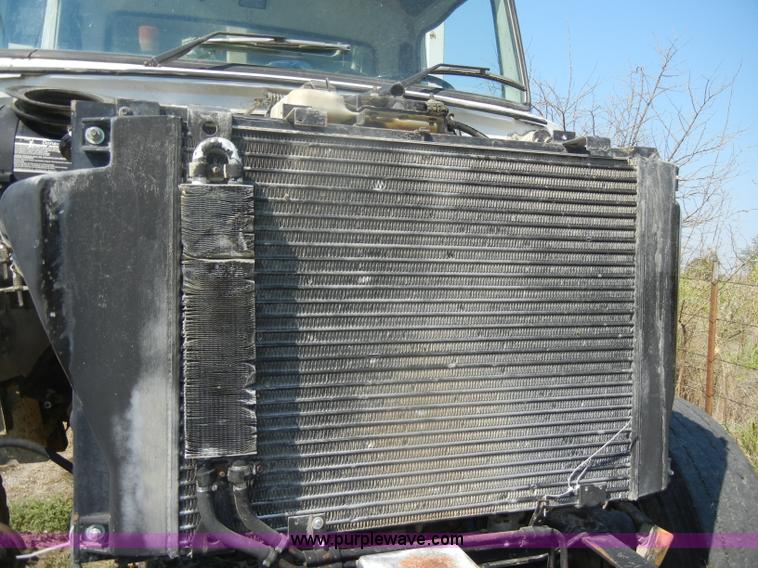 image for item H9775 1996 Cummins 8.3L diesel engine