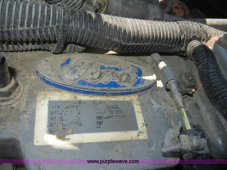 image for item H9775 1996 Cummins 8.3L diesel engine