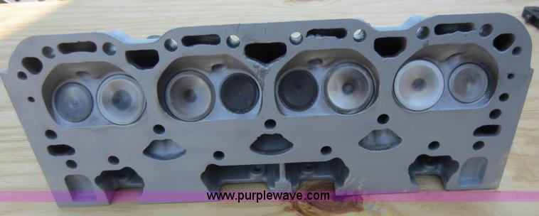 image for item H9776 Assorted engine parts