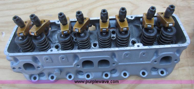 image for item H9776 Assorted engine parts