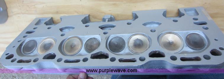 image for item H9776 Assorted engine parts