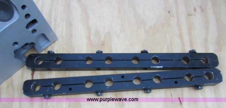 image for item H9776 Assorted engine parts