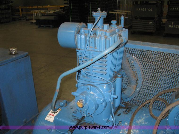 image for item R9628 Brunner commercial air compressor