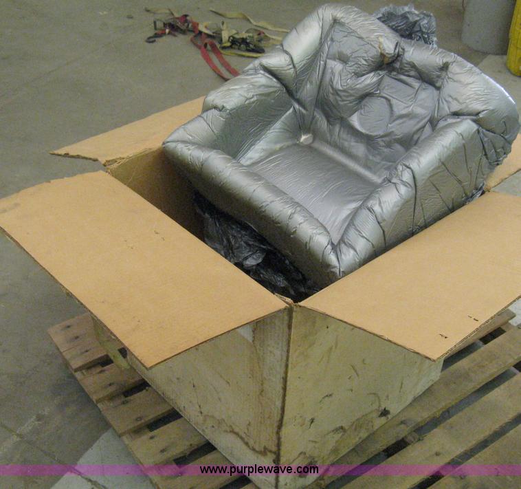 Pinnacle 5115 refrigerant recovery system in Wichita, KS Item R9657