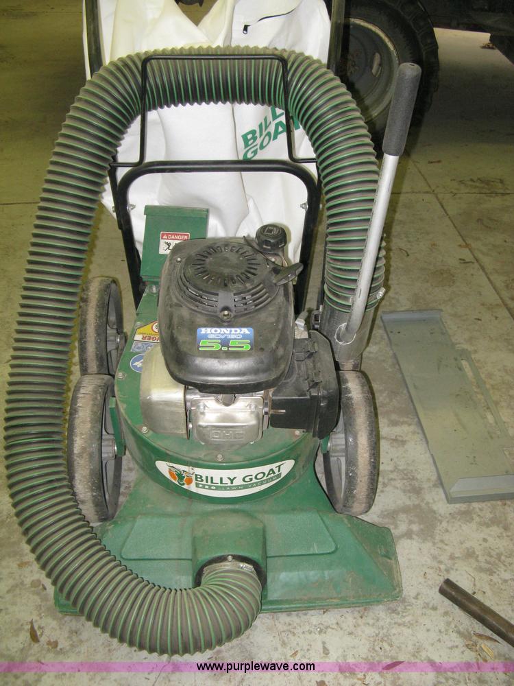 Billy Goat ProLawn vacuum in Wichita, KS Item R9660 sold Purple Wave