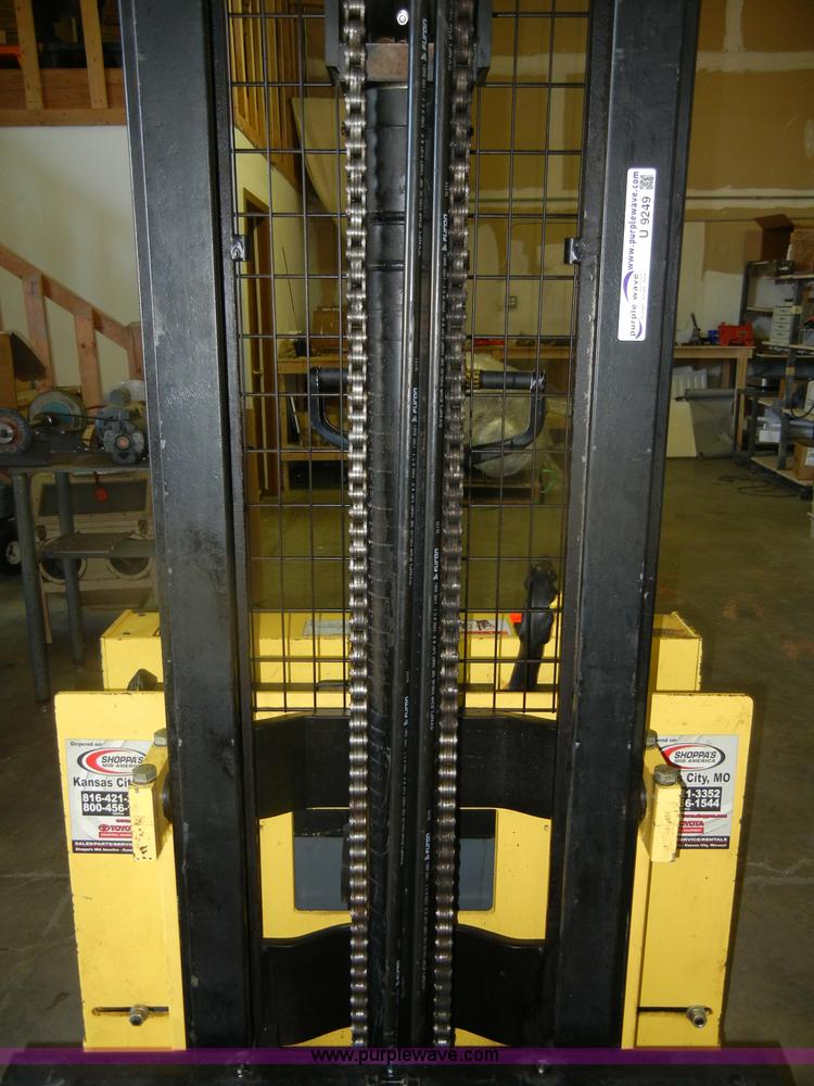 image for item U9249 Hyster W20XTA electric lift truck