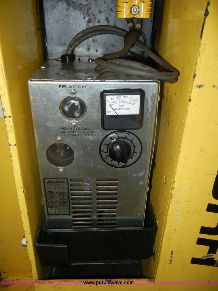 image for item U9249 Hyster W20XTA electric lift truck