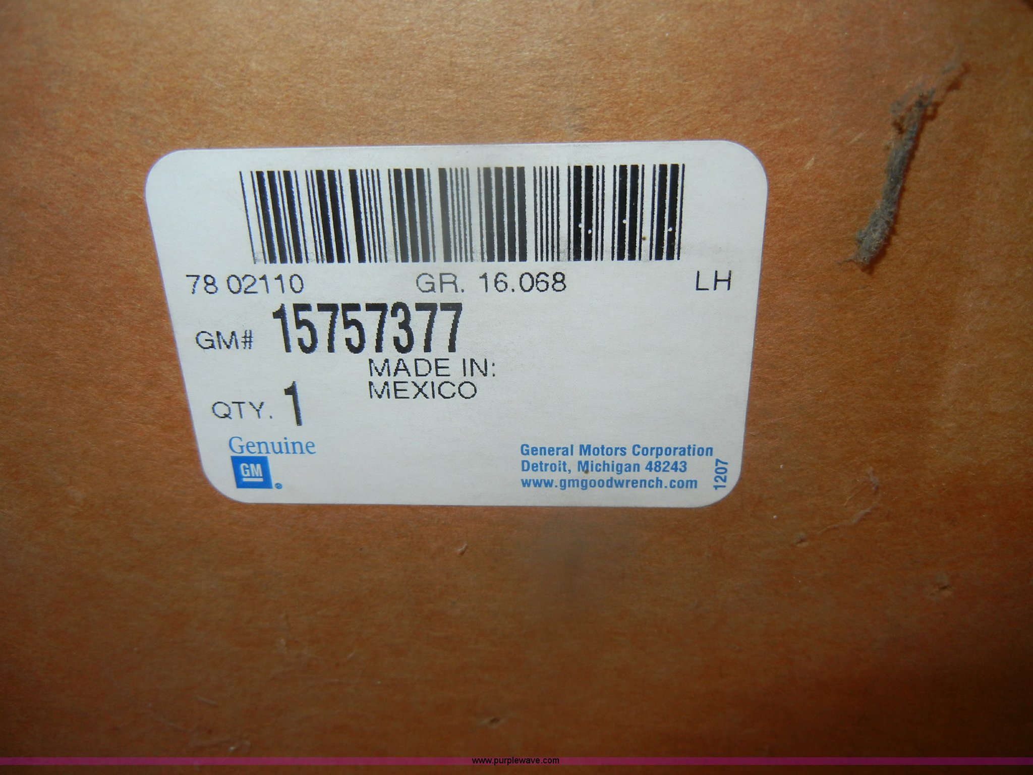 (2) side mirrors in Topeka, KS Item N9585 sold Purple Wave