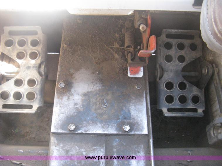 image for item B8069 1996 Bobcat 751 skid steer