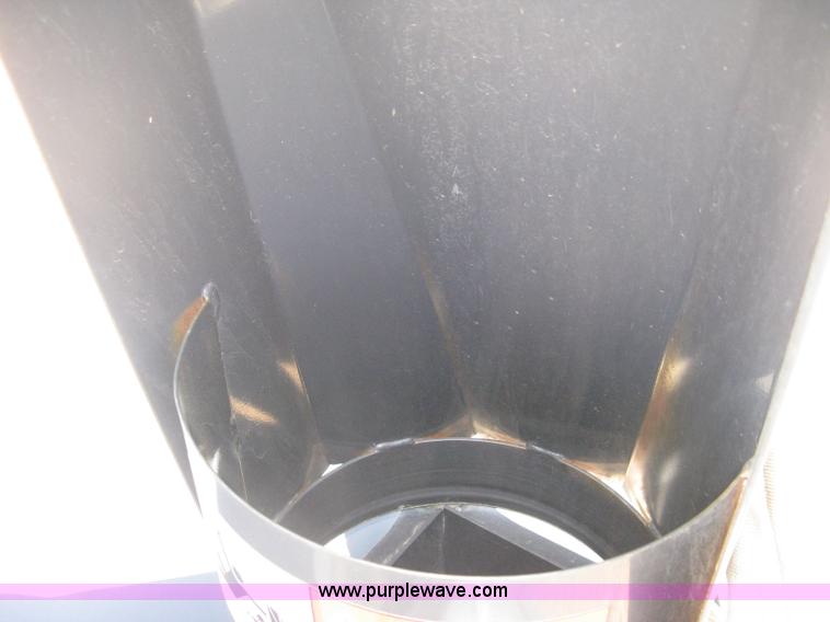 image for item B8073 2005 Bobcat SBX240 snow blower skid steer attachment