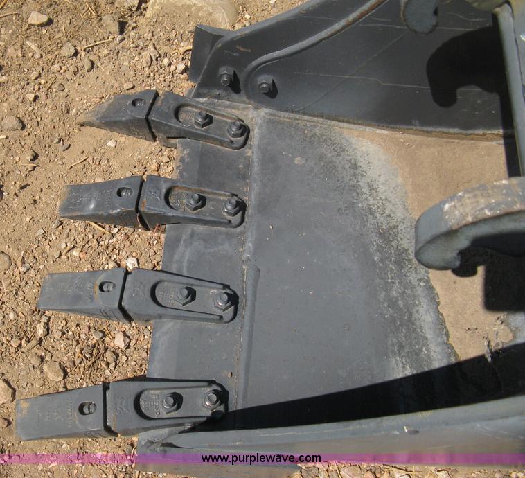 image for item B8082 Bobcat 20" toothed excavator bucket
