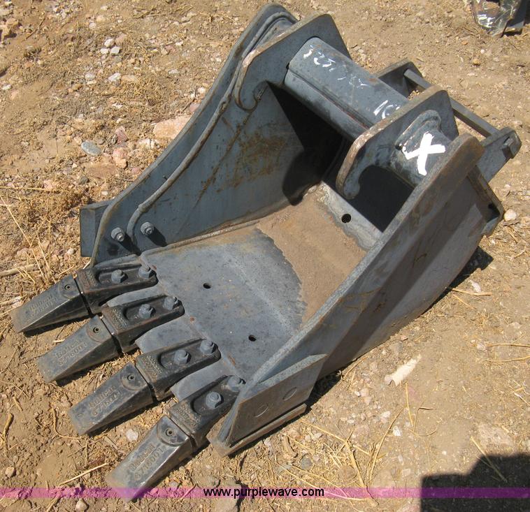 image for item B8083 Bobcat 16" toothed excavator bucket