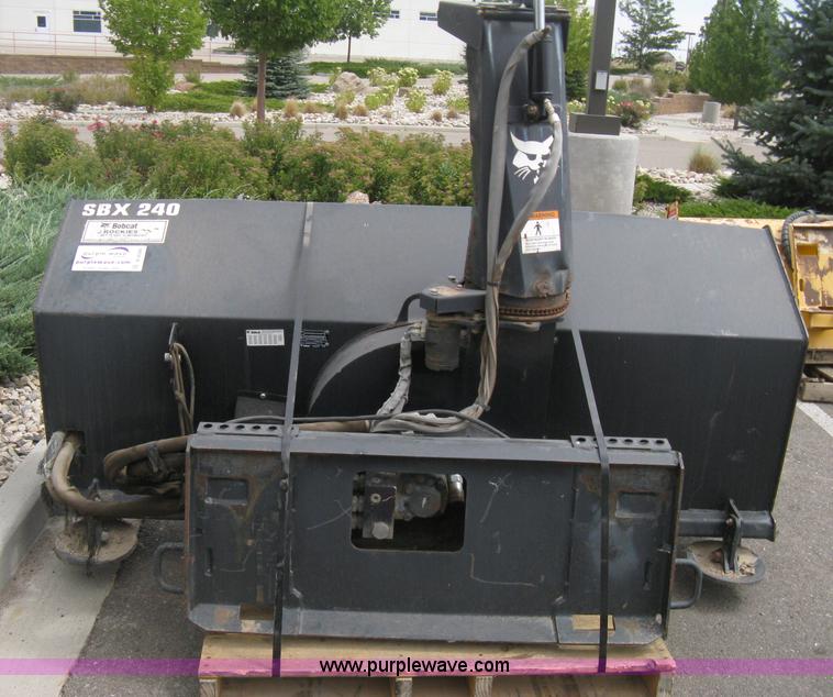 image for item B8086 2005 Bobcat SBX240 skid steer snow blower