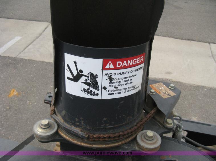 image for item B8086 2005 Bobcat SBX240 skid steer snow blower