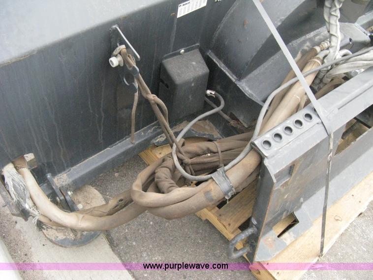 image for item B8086 2005 Bobcat SBX240 skid steer snow blower