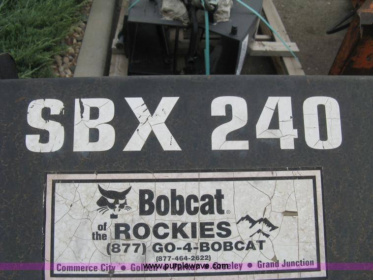image for item B8086 2005 Bobcat SBX240 skid steer snow blower