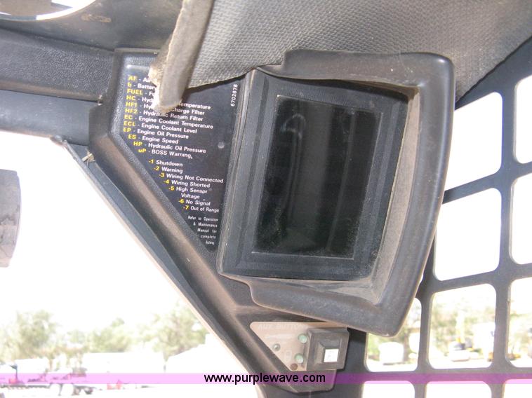 image for item B8088 1992 Bobcat 853 skid steer