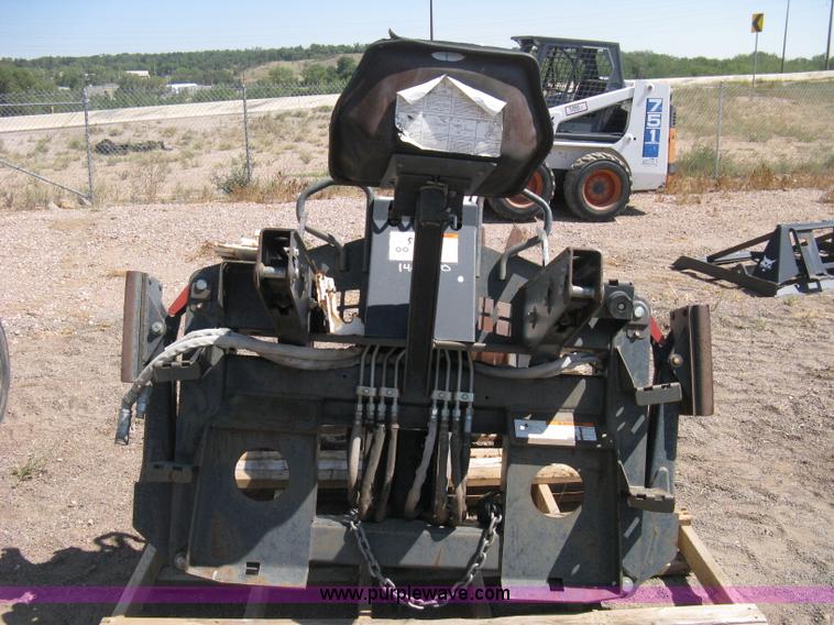 image for item B8089 2003 Bobcat 8709 backhoe attachment