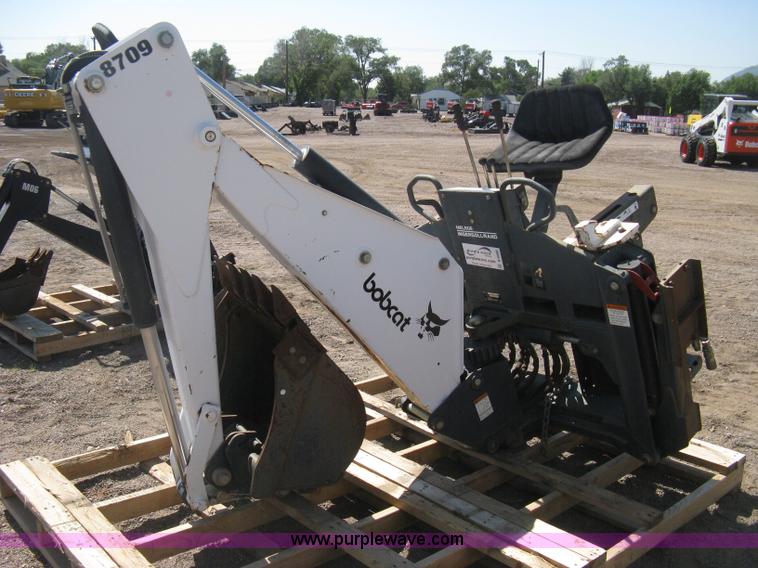 image for item B8089 2003 Bobcat 8709 backhoe attachment