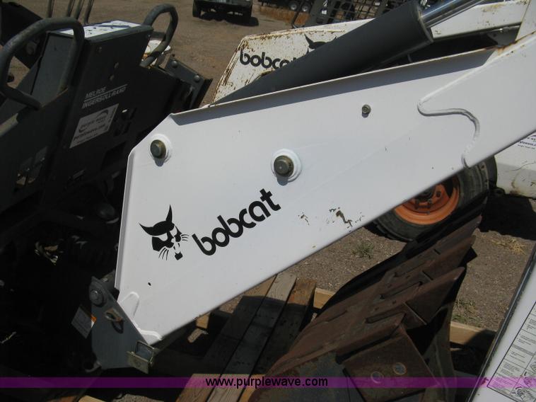 image for item B8089 2003 Bobcat 8709 backhoe attachment