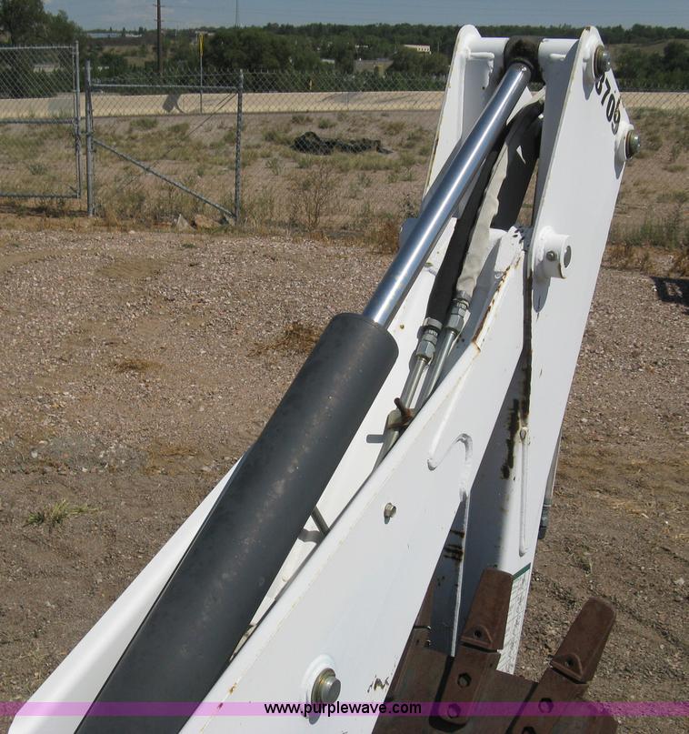 image for item B8089 2003 Bobcat 8709 backhoe attachment