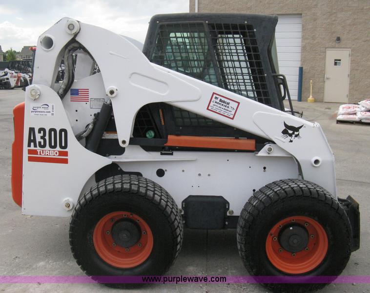 image for item B8093 2002 Bobcat A300 Turbo skid steer