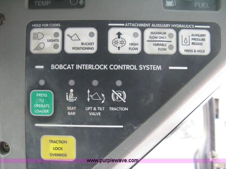 image for item B8093 2002 Bobcat A300 Turbo skid steer