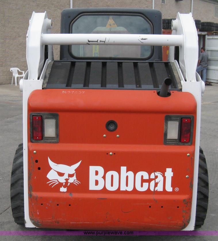 image for item B8094 2010 Bobcat S185 skid steer