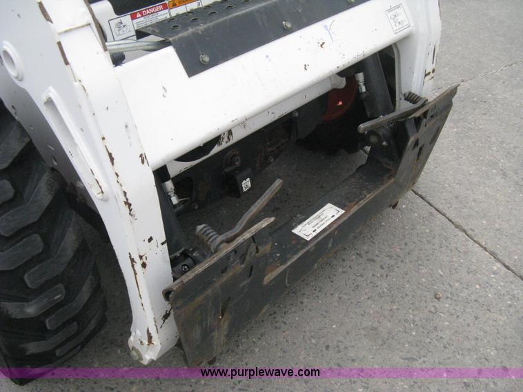 image for item B8094 2010 Bobcat S185 skid steer