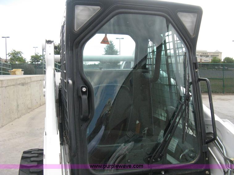 image for item B8094 2010 Bobcat S185 skid steer