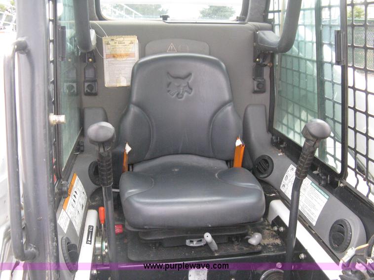 image for item B8094 2010 Bobcat S185 skid steer