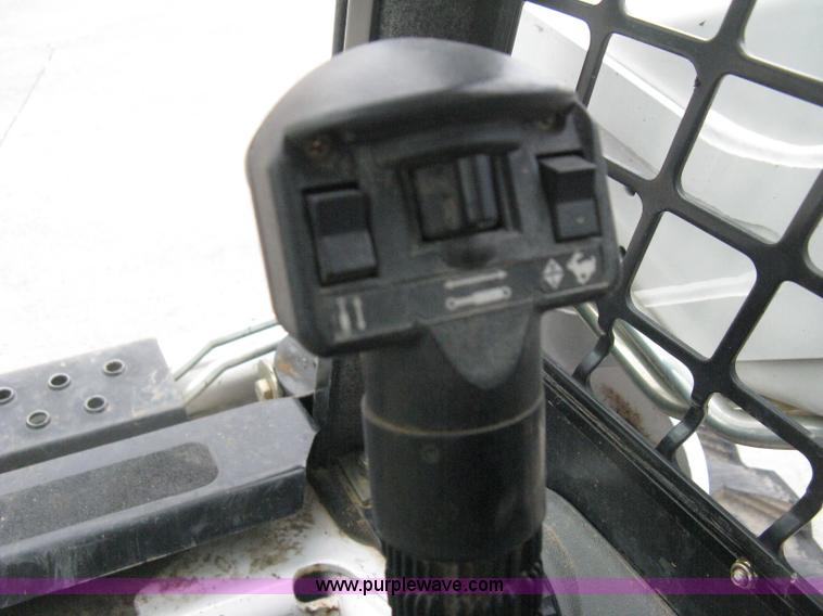 image for item B8094 2010 Bobcat S185 skid steer