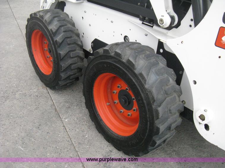 image for item B8094 2010 Bobcat S185 skid steer