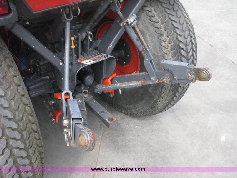 image for item B8095 2008 Kubota B3030 MFWD tractor