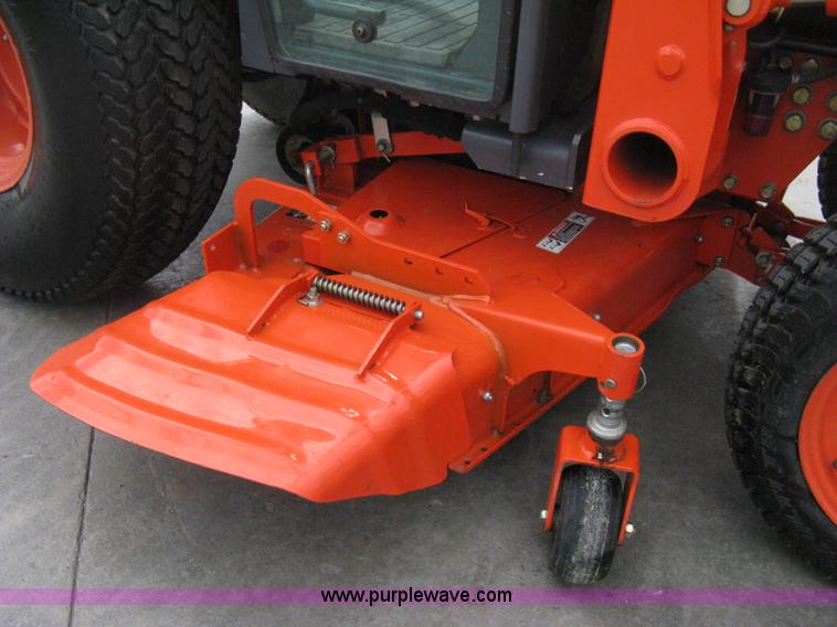 image for item B8095 2008 Kubota B3030 MFWD tractor