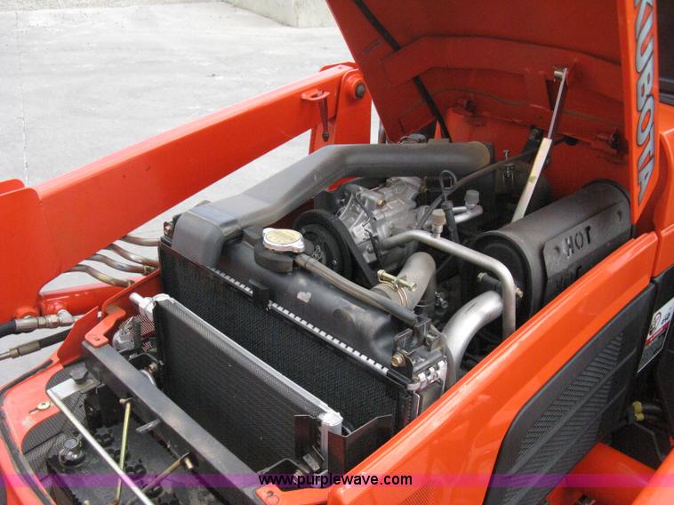 image for item B8095 2008 Kubota B3030 MFWD tractor