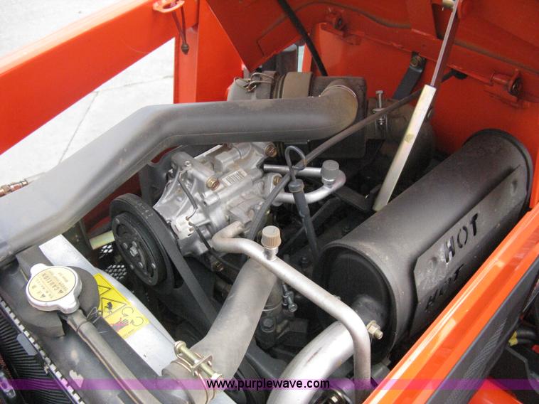 image for item B8095 2008 Kubota B3030 MFWD tractor