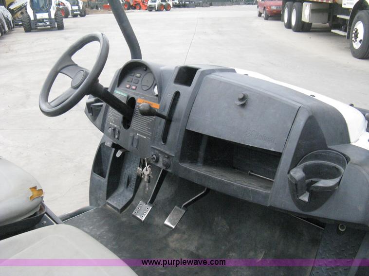 image for item B8096 2007 Bobcat 2200 utility vehicle
