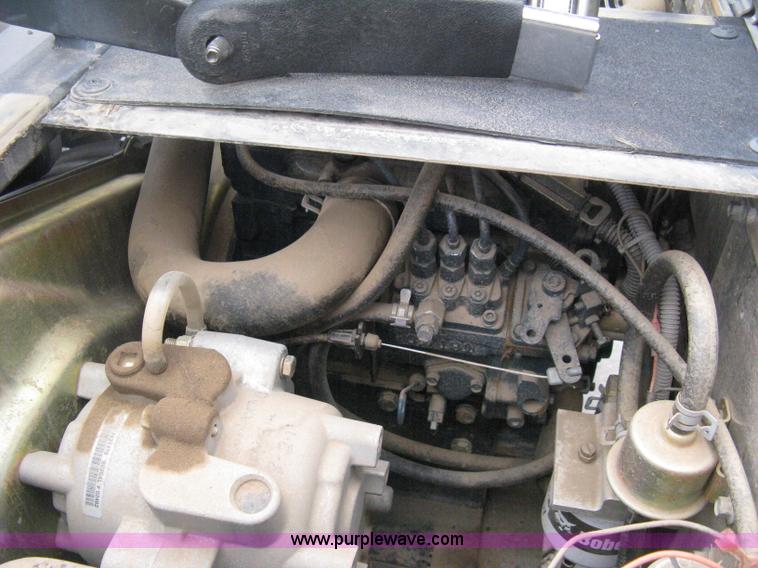 image for item B8096 2007 Bobcat 2200 utility vehicle