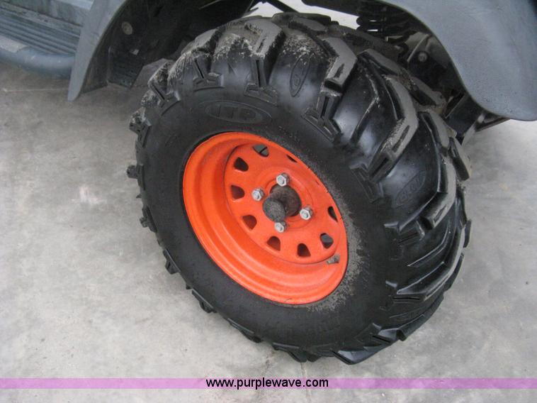 image for item B8096 2007 Bobcat 2200 utility vehicle