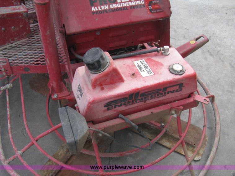 image for item B8101 2002 Razorback Rider Pro 1200 Professional Series ride-on power trowel