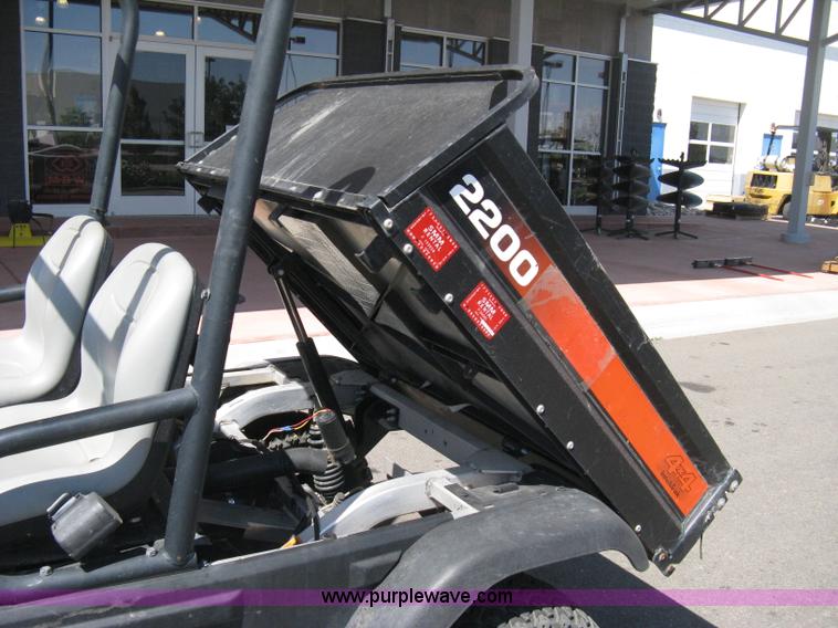 image for item B8102 2007 Bobcat 2200 utility vehicle