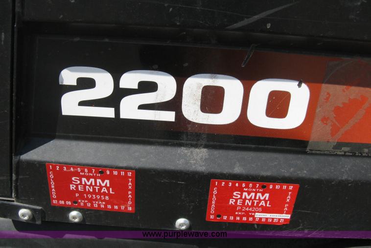 image for item B8102 2007 Bobcat 2200 utility vehicle