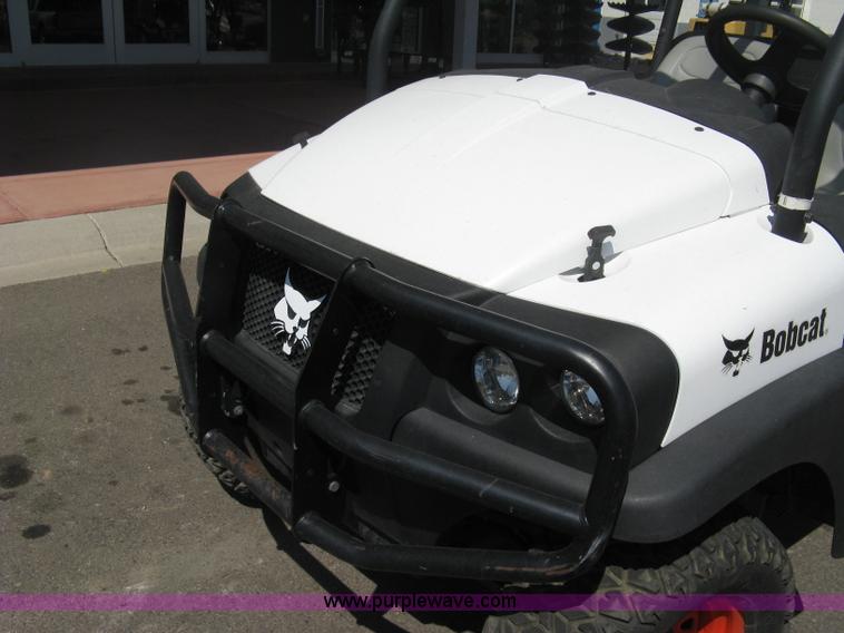 image for item B8103 2007 Bobcat 2200 utility vehicle