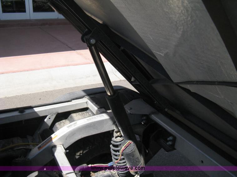 image for item B8103 2007 Bobcat 2200 utility vehicle